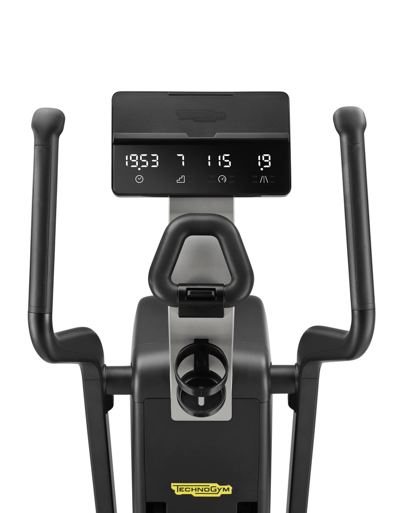 Technogym Elliptical skíðavél